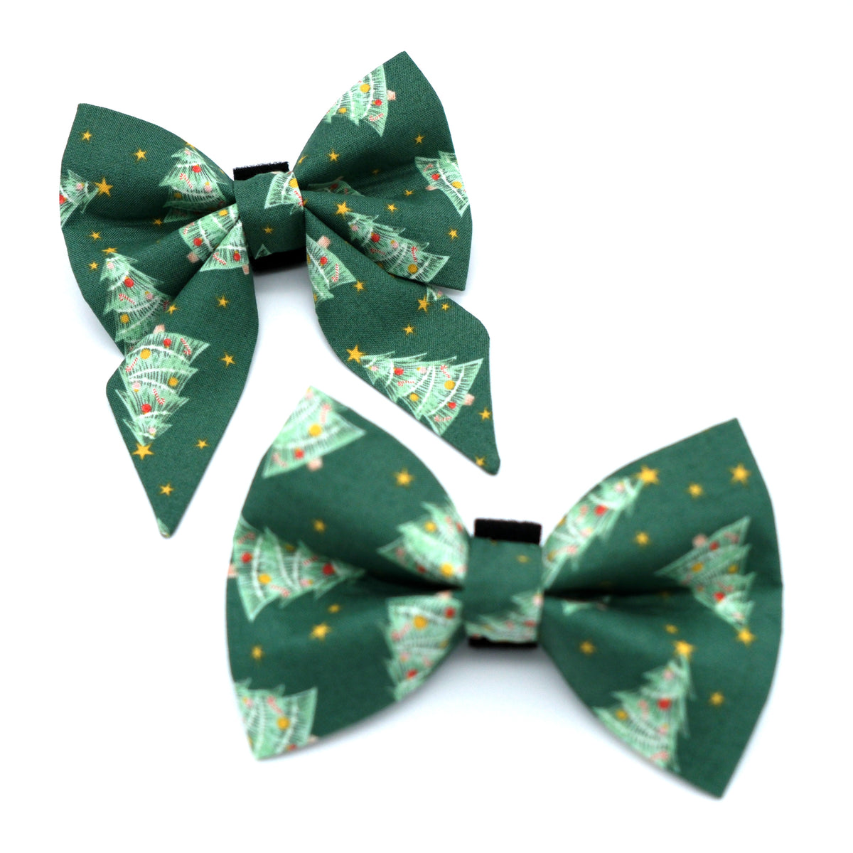 Green Christmas Tree Dog Bows