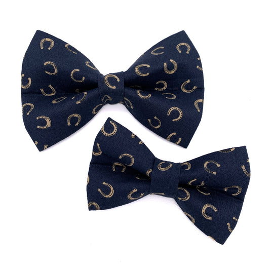 Horseshoe Dog Bow Tie