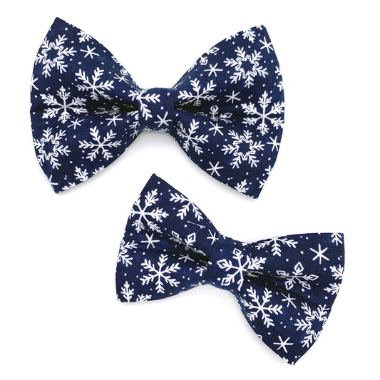 Snowflake Dog Bow Tie