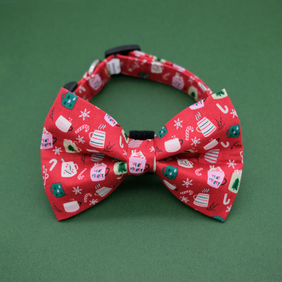 Holiday Mugs Dog Collar Bow Tie